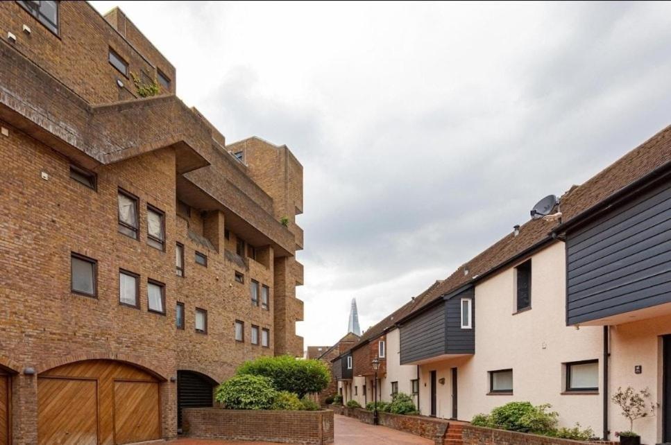 Amazing Marina-Overlooking 1Bed Londra Exterior foto