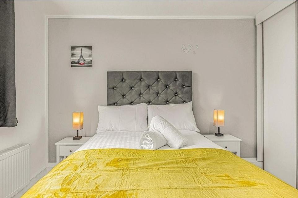 Amazing Marina-Overlooking 1Bed Londra Exterior foto